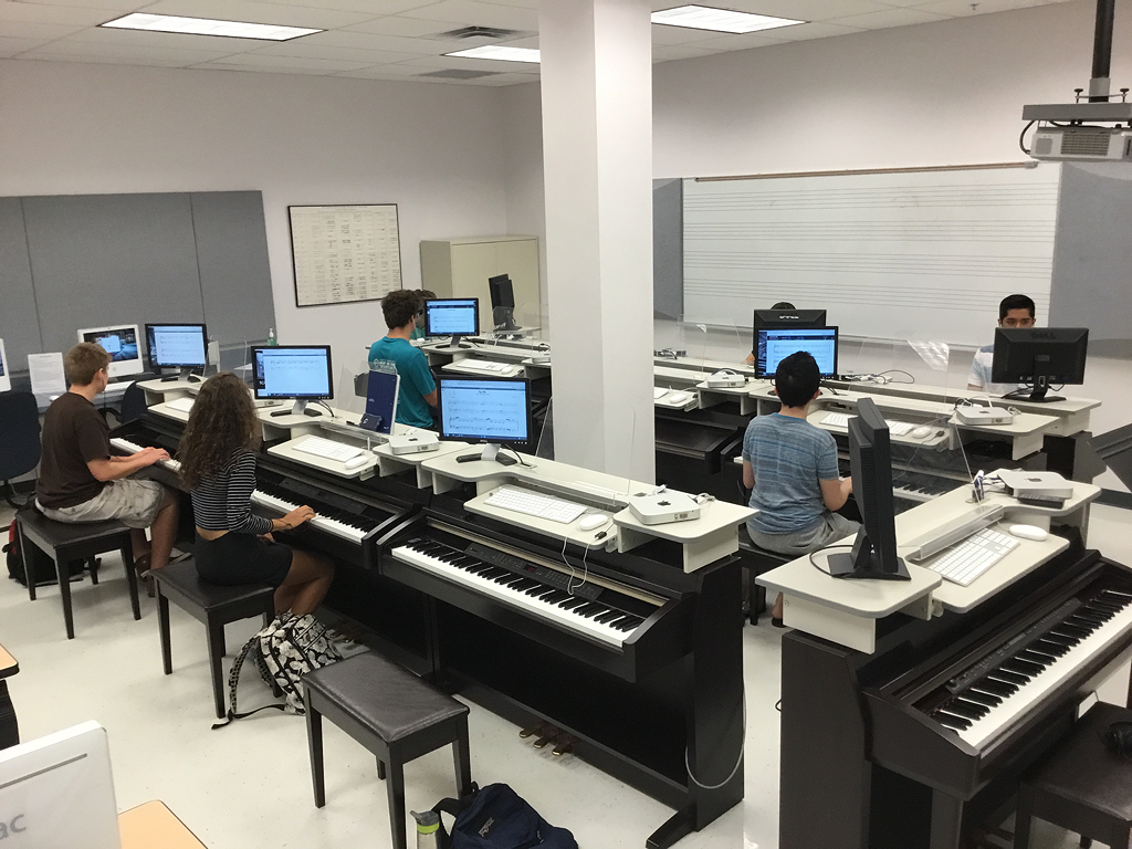 Students at work using Macs in Lab